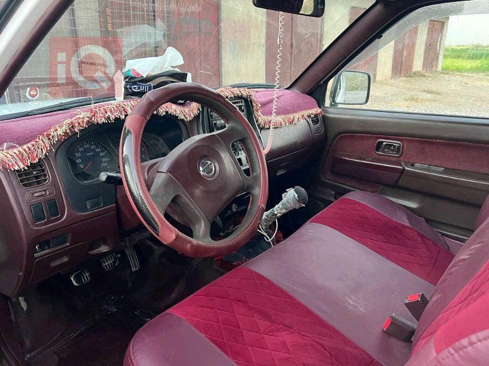 نيسان بيك اب